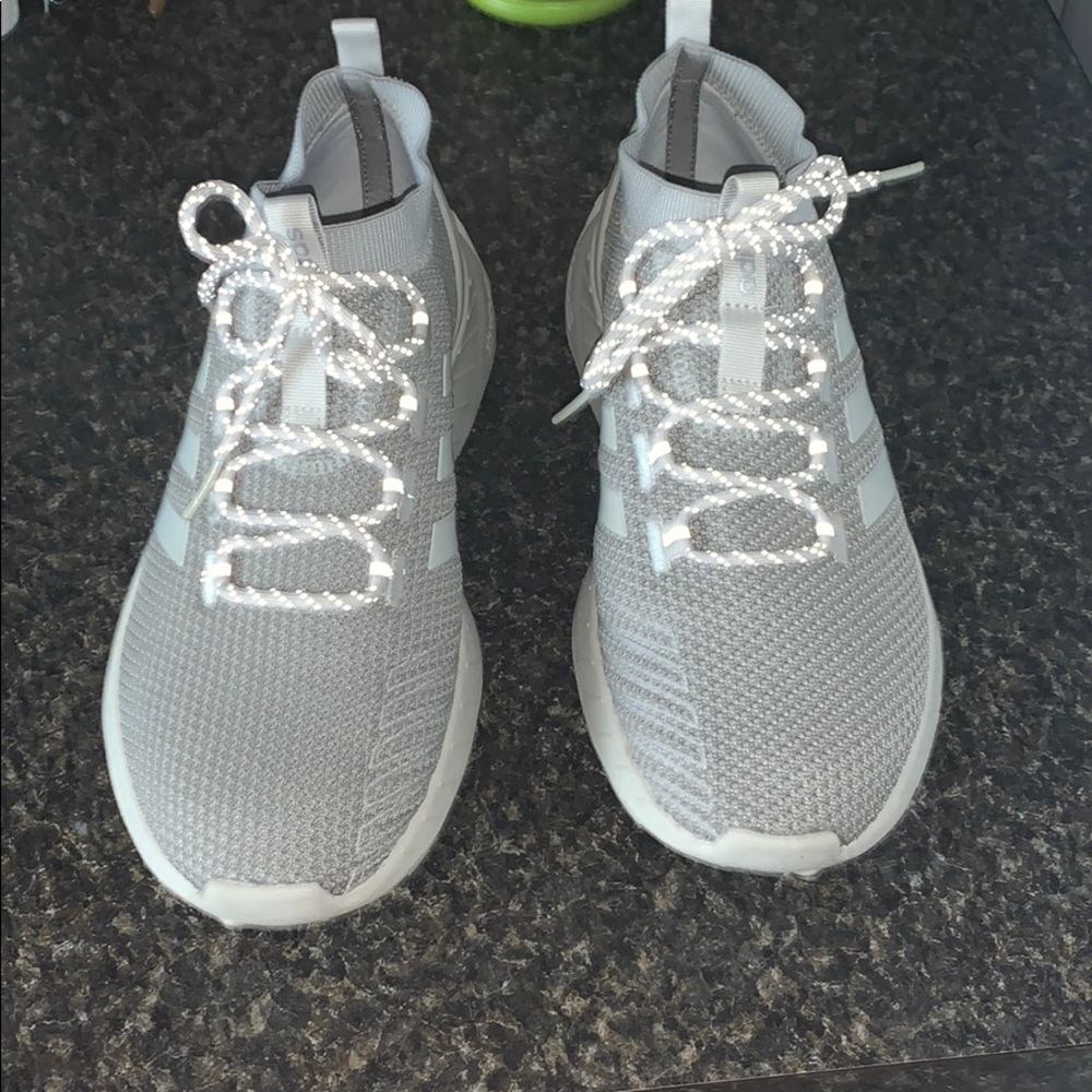 Adidas Questar-Rise sz. 9.5